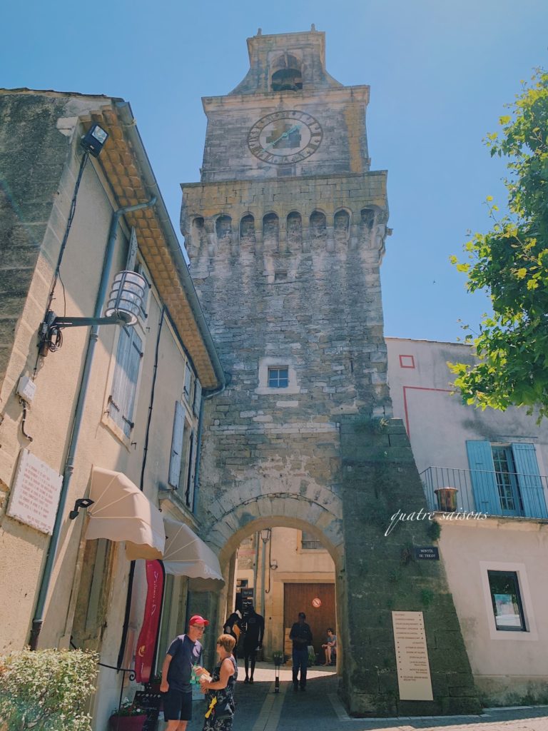 グリニャンの鐘楼（フランスの最も美しい村）