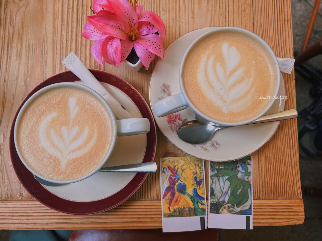 ニースにあるカフェ、HOBO Coffeeで飲んだコーヒー