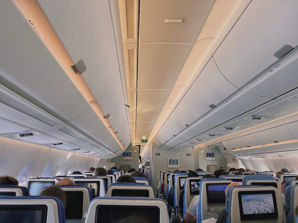 ルフトハンザ航空A350機内