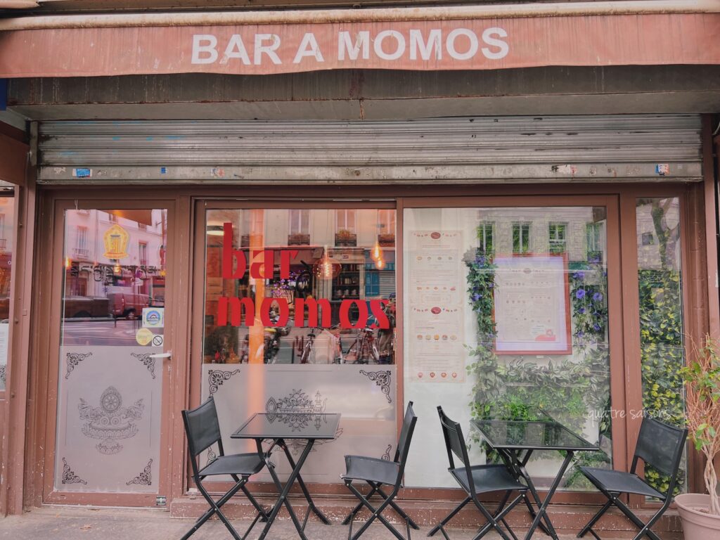パリで一人でも入りやすいレストラン、bar a momo(チベット料理)