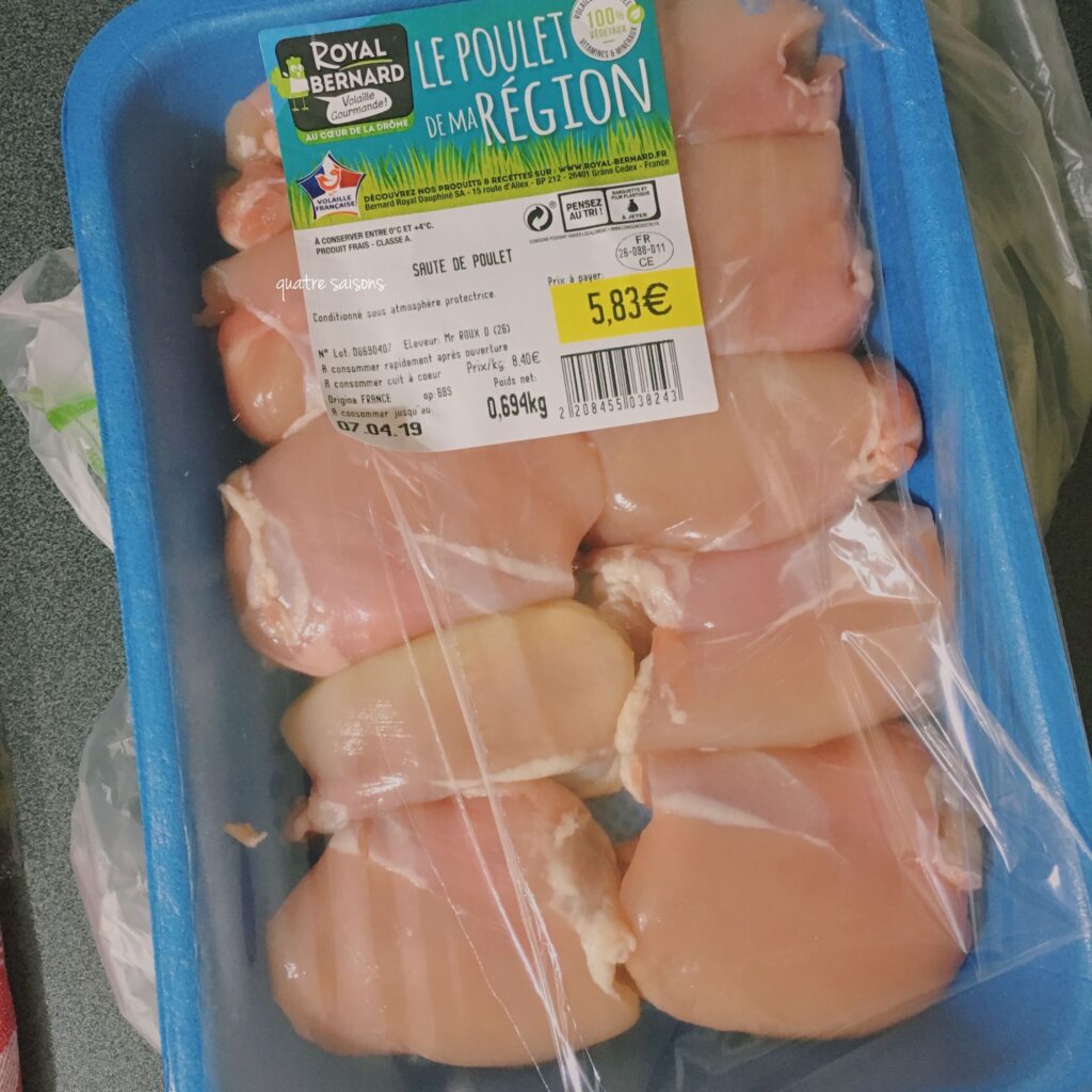 フランスのスーパーで買えるとりもも肉