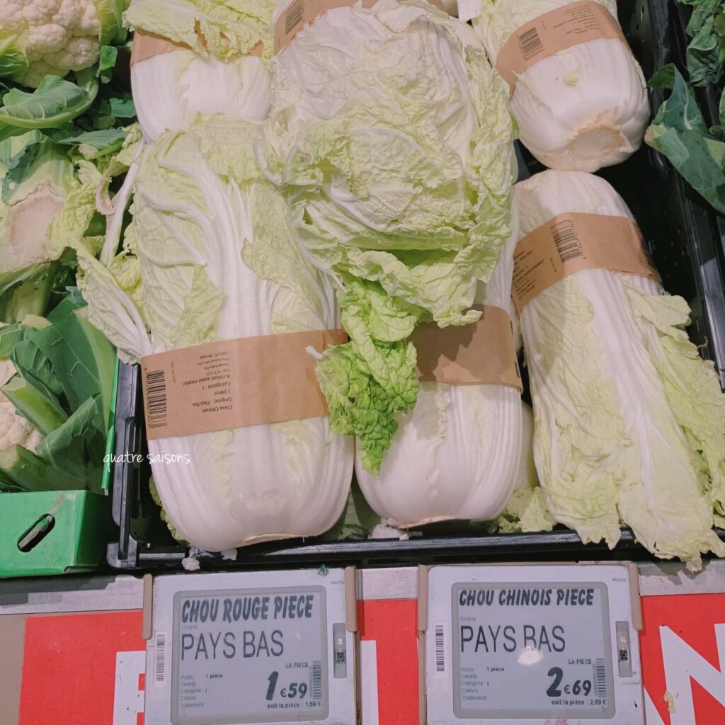 フランスのスーパーで売っている白菜