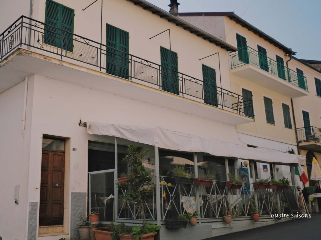 イタリアの村バヤルドのレストラン、Jolanda