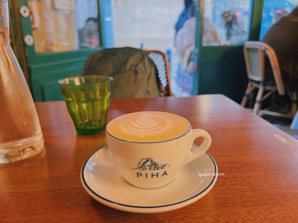 ボルドーのコーヒーが美味しいおしゃれカフェ、Cafe PIHA