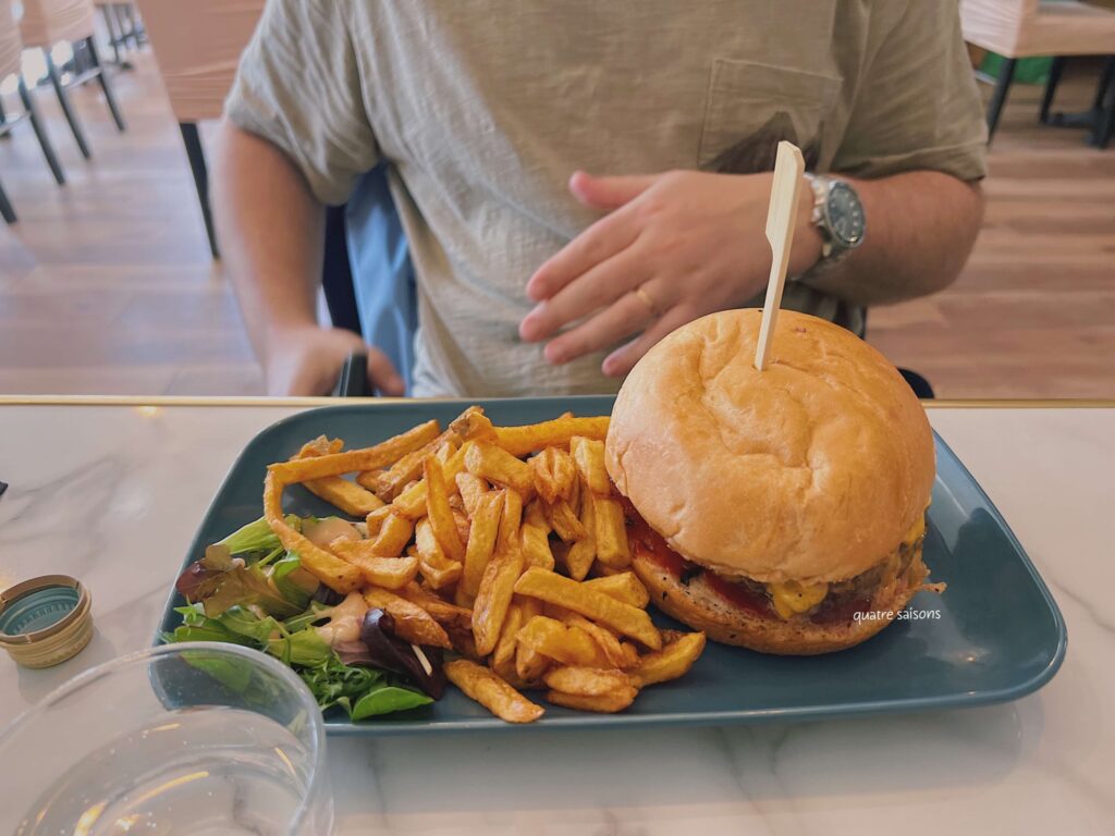 フランス南西部、ナルボンヌでランチを食べたレストランLe 89