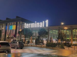 南フランス、マルセイユプロヴァンス空港のターミナル１