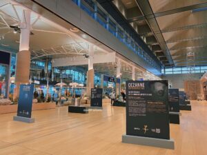 南フランス、マルセイユプロヴァンス空港のターミナル１