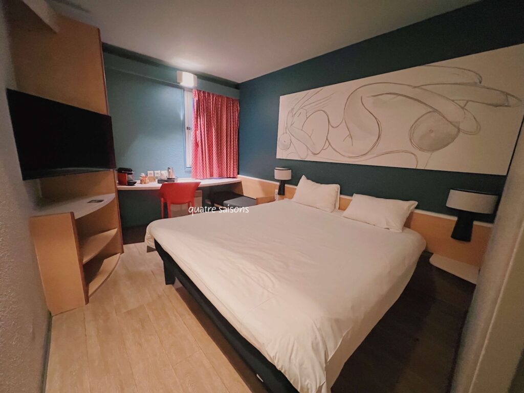 フランス南西部、ナルボンヌのホテル、イビス、Hôtel IBIS Narbonne