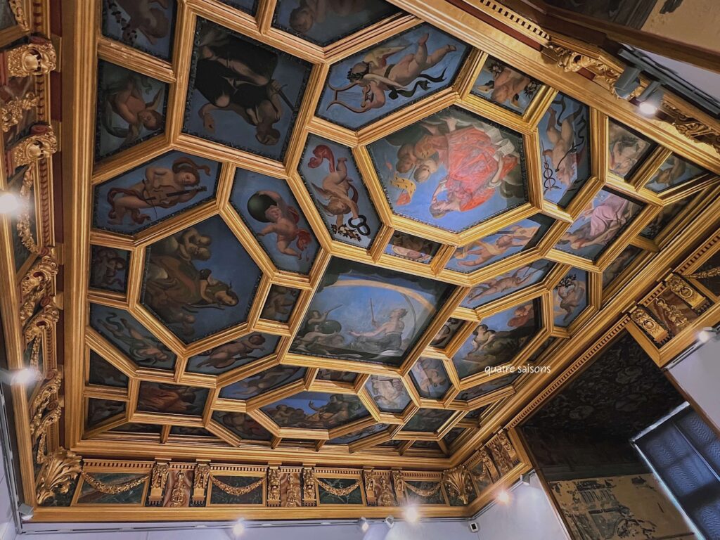 ナルボンヌ大司教の宮殿内にあるパレ・ヌフ(ヌフ宮)にある美術館（Palais Neuf）