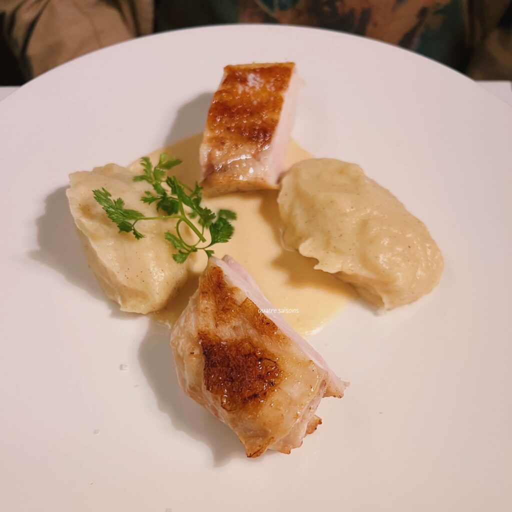 ワインで有名な街、ボーヌで夕食を食べたレストラン、21 Boulevard