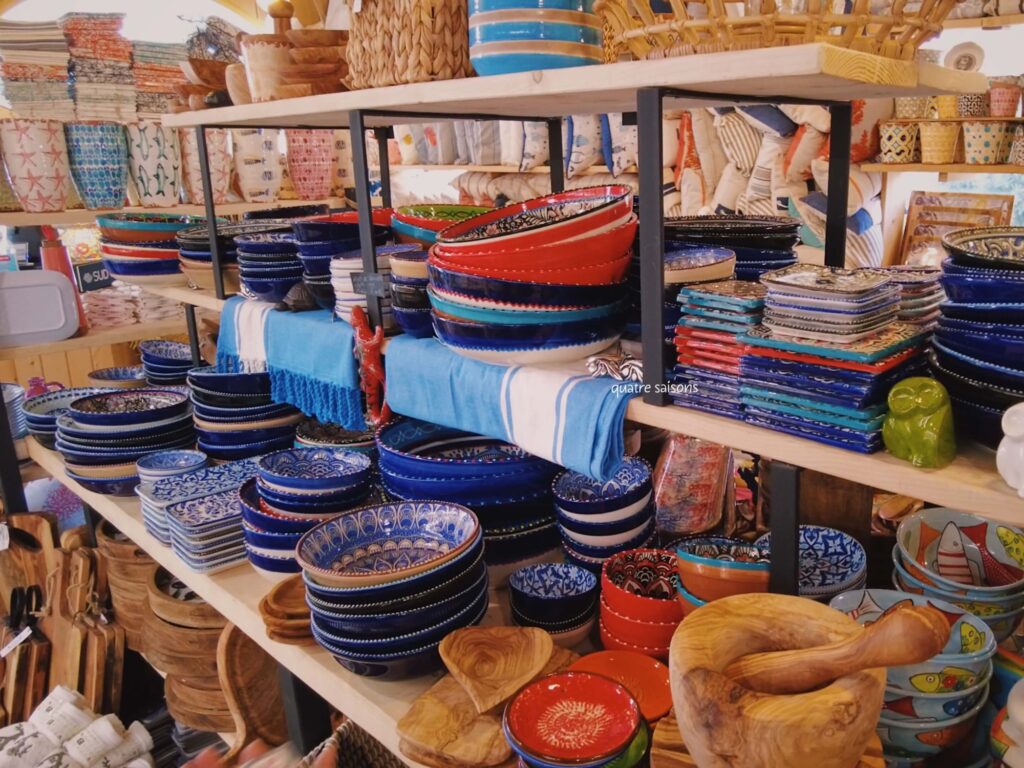 グリモーの港町のお土産やさんTerre de Provence