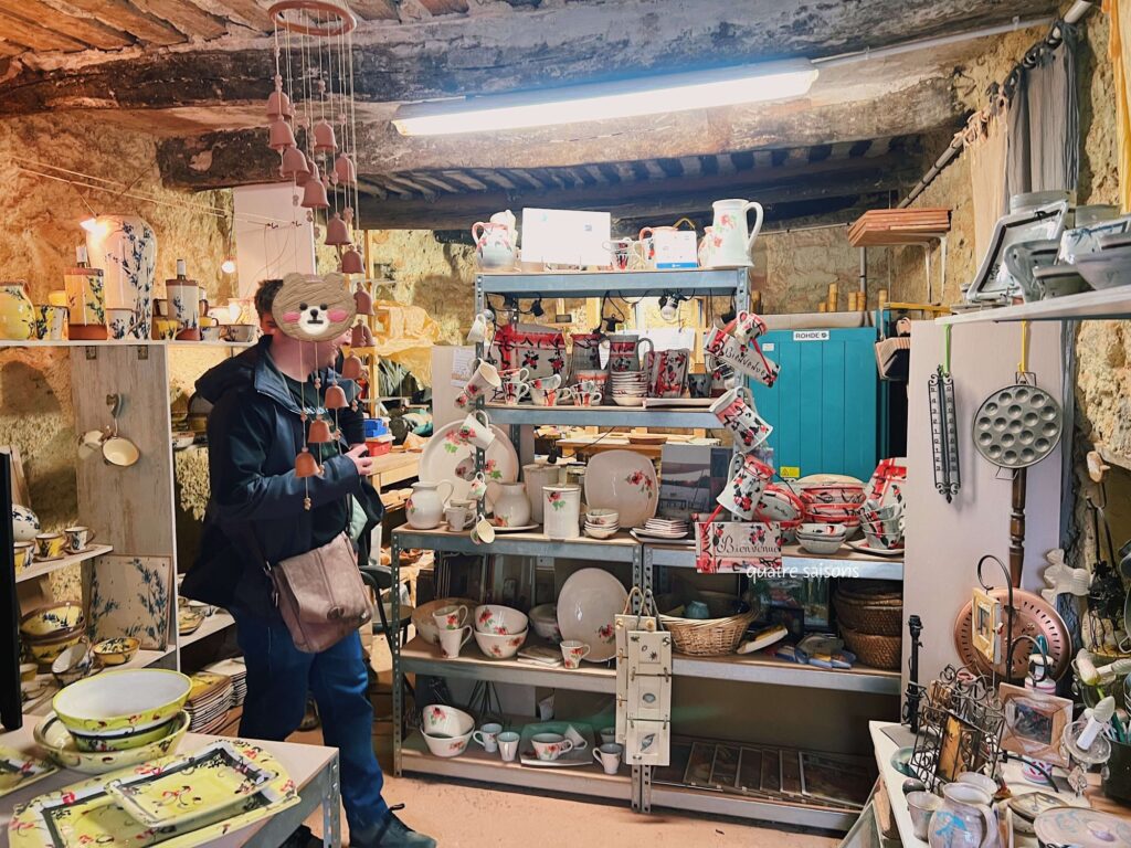 リュッサンの陶器工房、Poterie élémenTerre