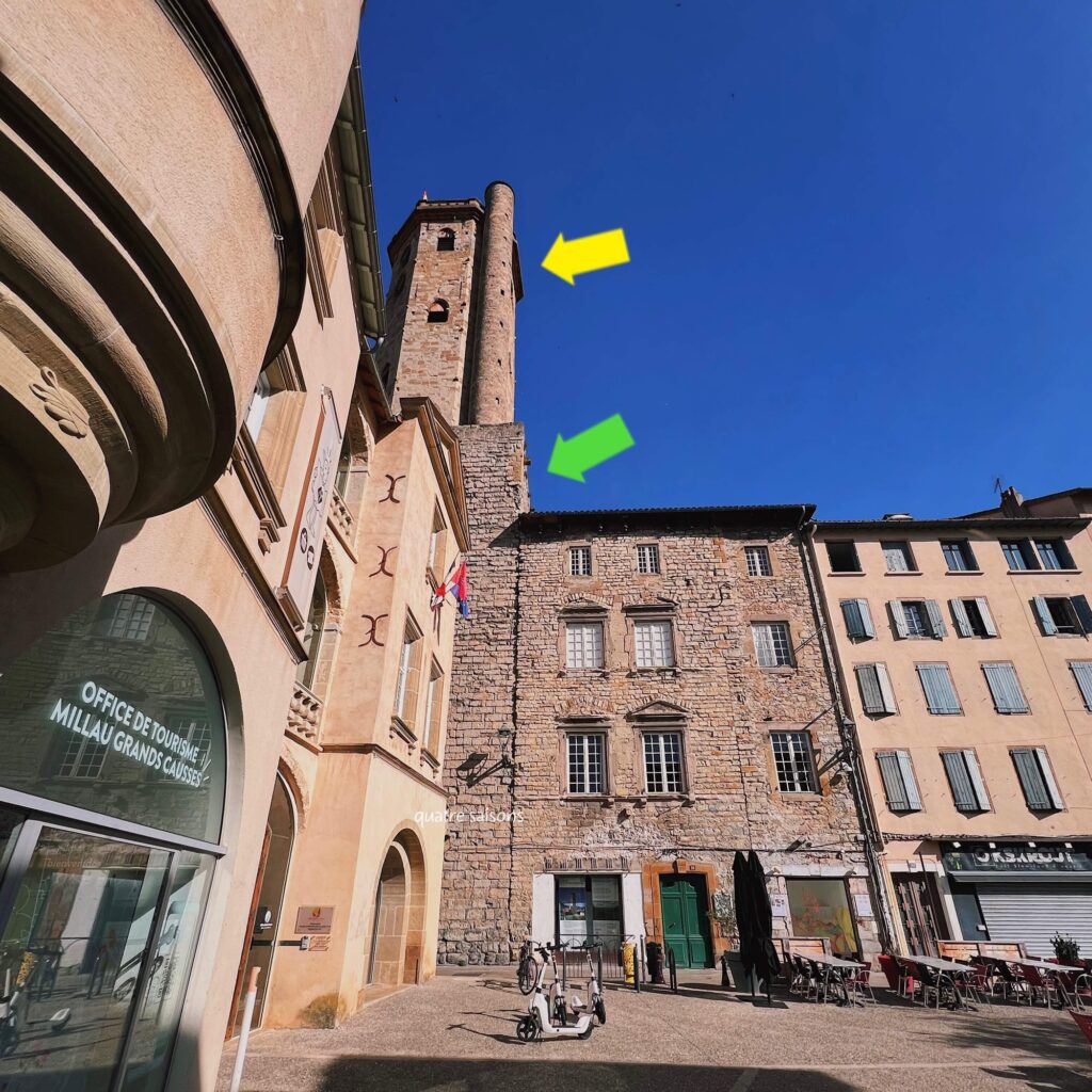 フランス南西部の街、ミヨーの鐘楼。