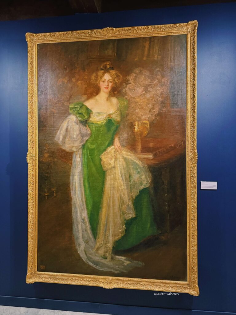 南フランスの街、オランジュの美術館