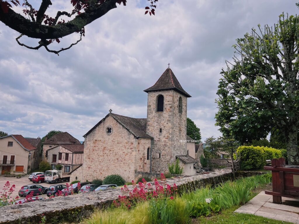 フランス南西部の街、カプドナックにあるサン・ジャン・バティスト教会(Église Saint-Jean-Baptiste de Capdenac)
