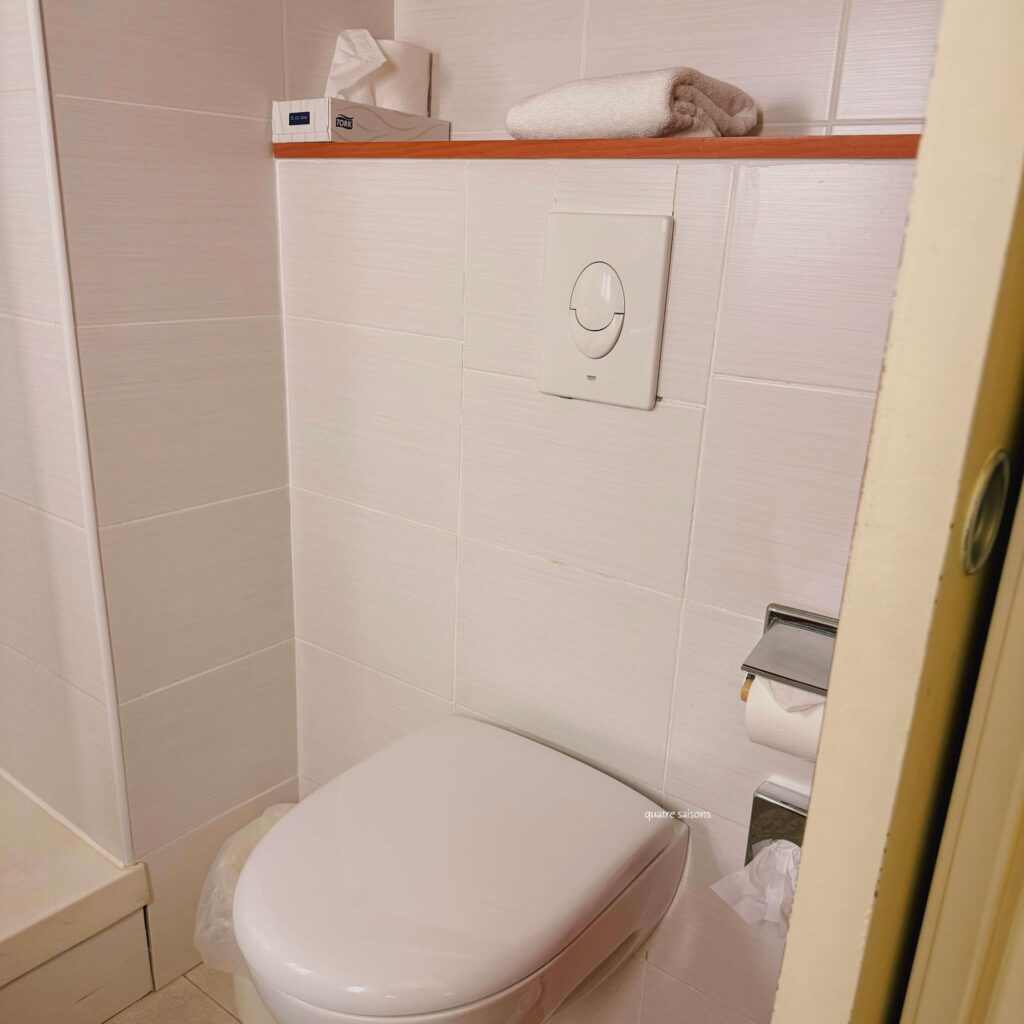 フランス南西部の街、アルビのホテルMercure Albi Rives du Tarn