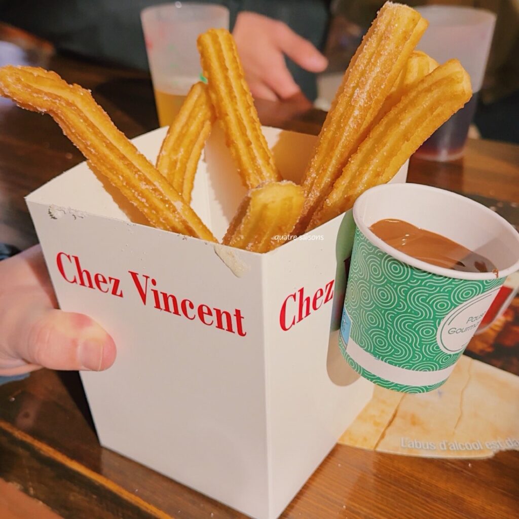 南フランスの街、ニースのクリスマスマーケット