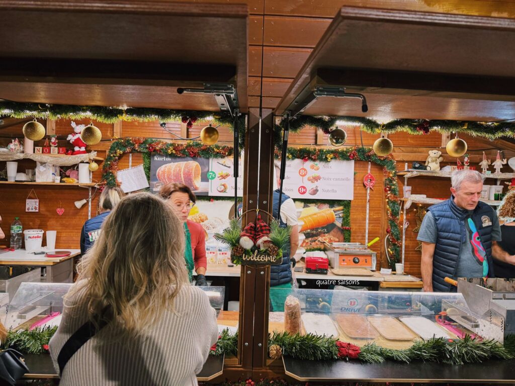 南フランスの街、ニースのクリスマスマーケット