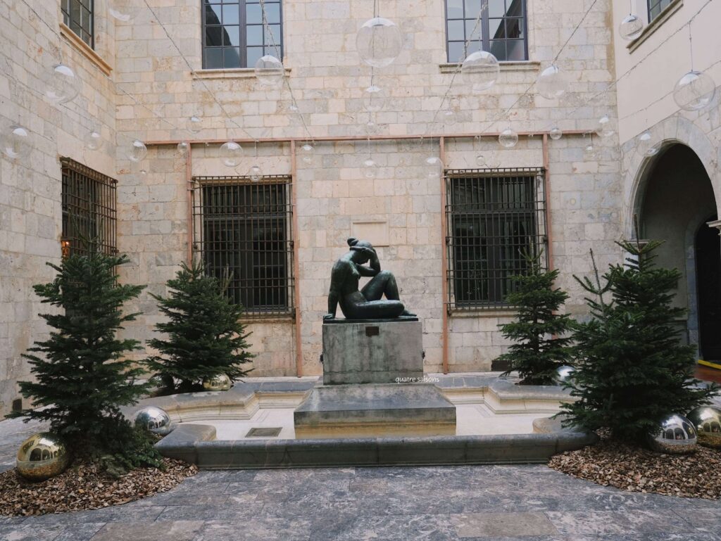 フランス南西部の街、ペルピニャンの市役所