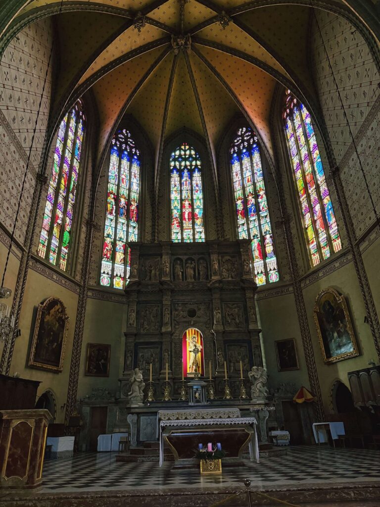 フランス南西部、ペルピニャンのサン・ジャン・バティスト大聖堂(Basilique-Cathédrale Saint-Jean-Baptiste)