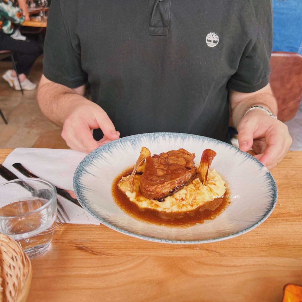 フランス南西部の街ブリーヴ・ラ・ガイヤルド のおすすめレストランGueuleton