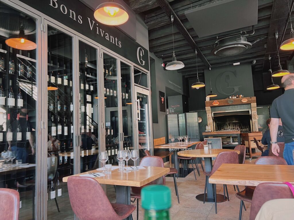 フランス南西部の街ブリーヴ・ラ・ガイヤルド のおすすめレストランGueuleton