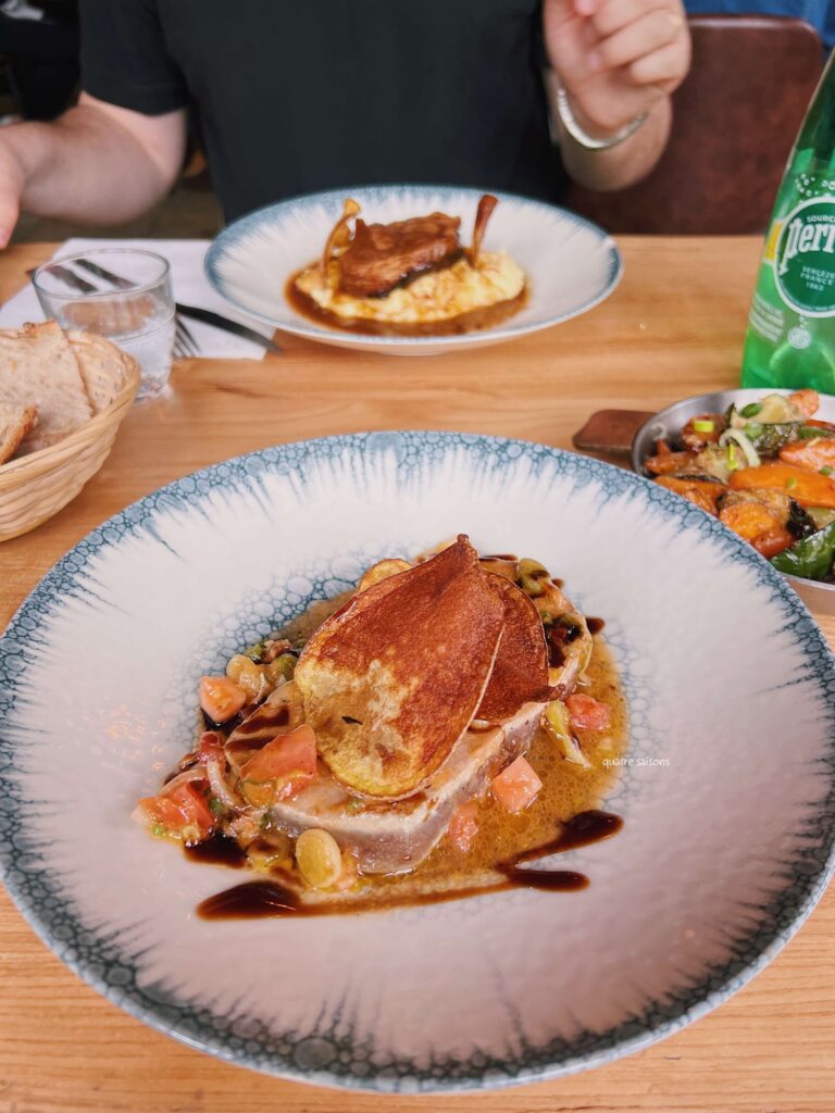 フランス南西部の街ブリーヴ・ラ・ガイヤルド のおすすめレストランGueuleton