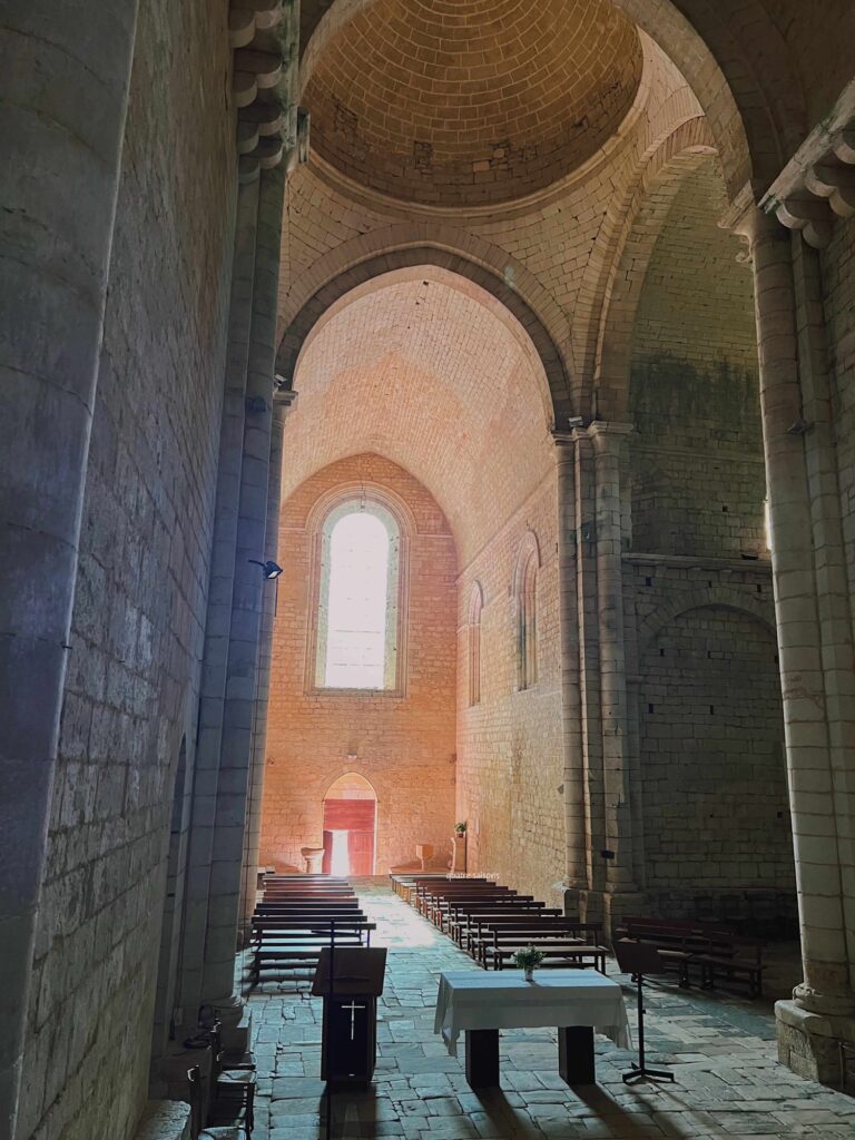 フランス南西部にあるサン・タマン・ド・コリー修道院教会