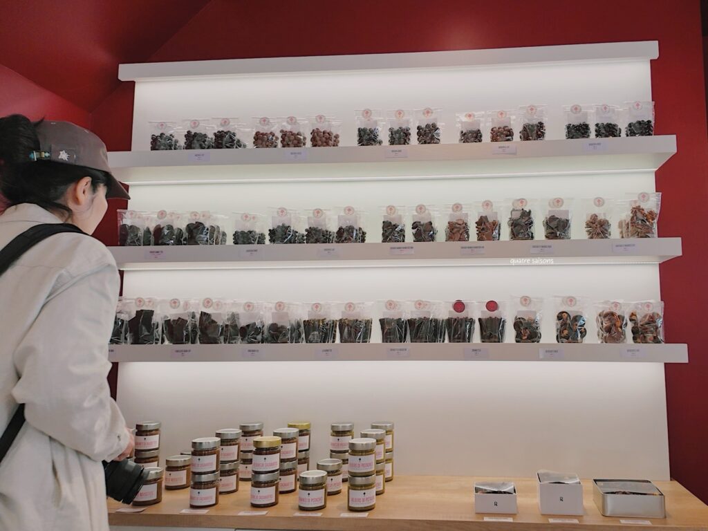 フランス南西部の街、ペリグーのチョコレート屋さんHervé Robin