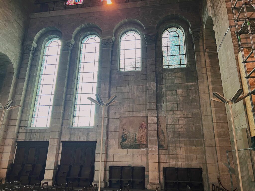 フランス南西部の街、ペリグーの大聖堂、サンフロン大聖堂。