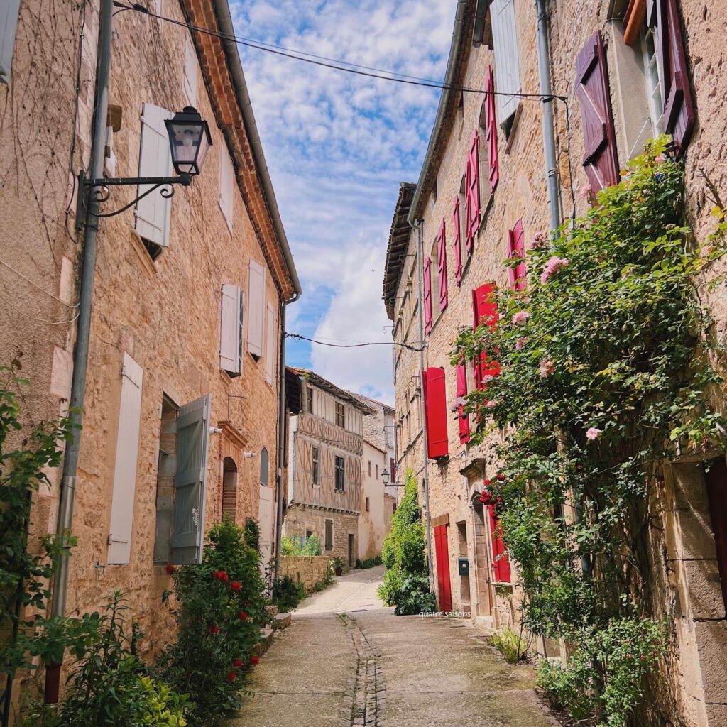 フランス南西部の村、ブルニケル