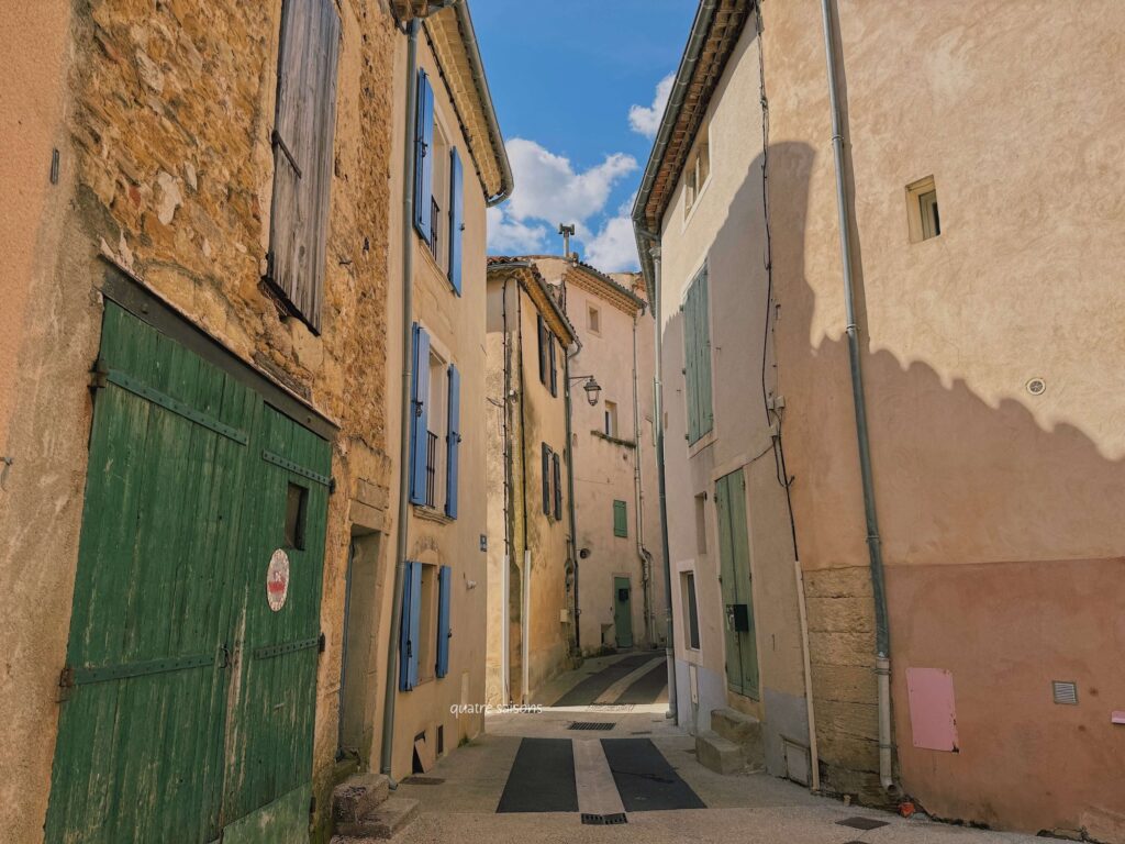 南フランスの街ラ・トゥール・デーグ