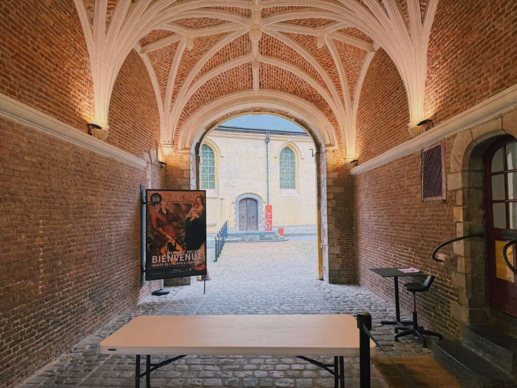 フランス北部の街リールにあるオスピス・コンテス(Musée de l'Hospice Comtesse)