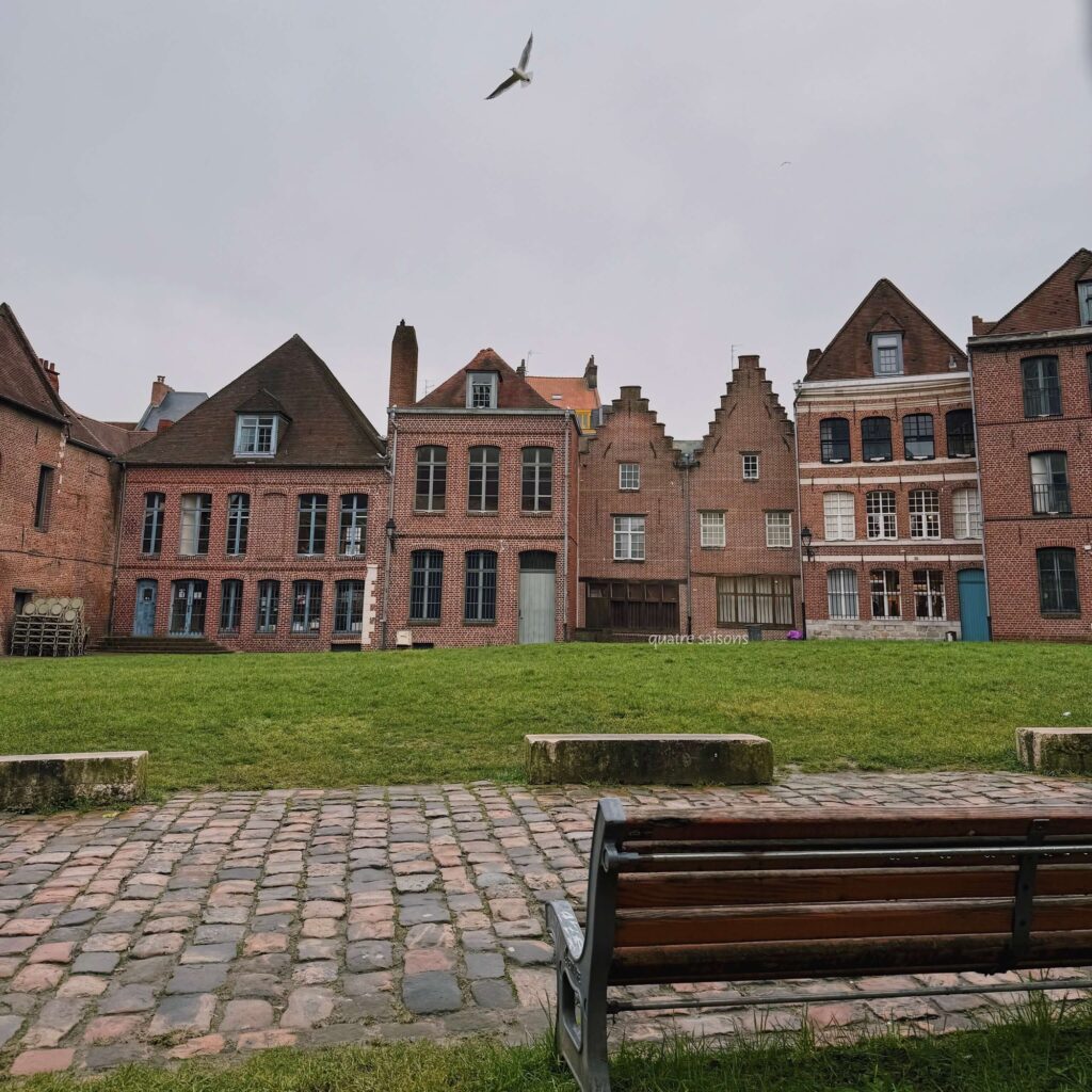 フランス北部の街リールにあるオスピス・コンテス(Musée de l'Hospice Comtesse)