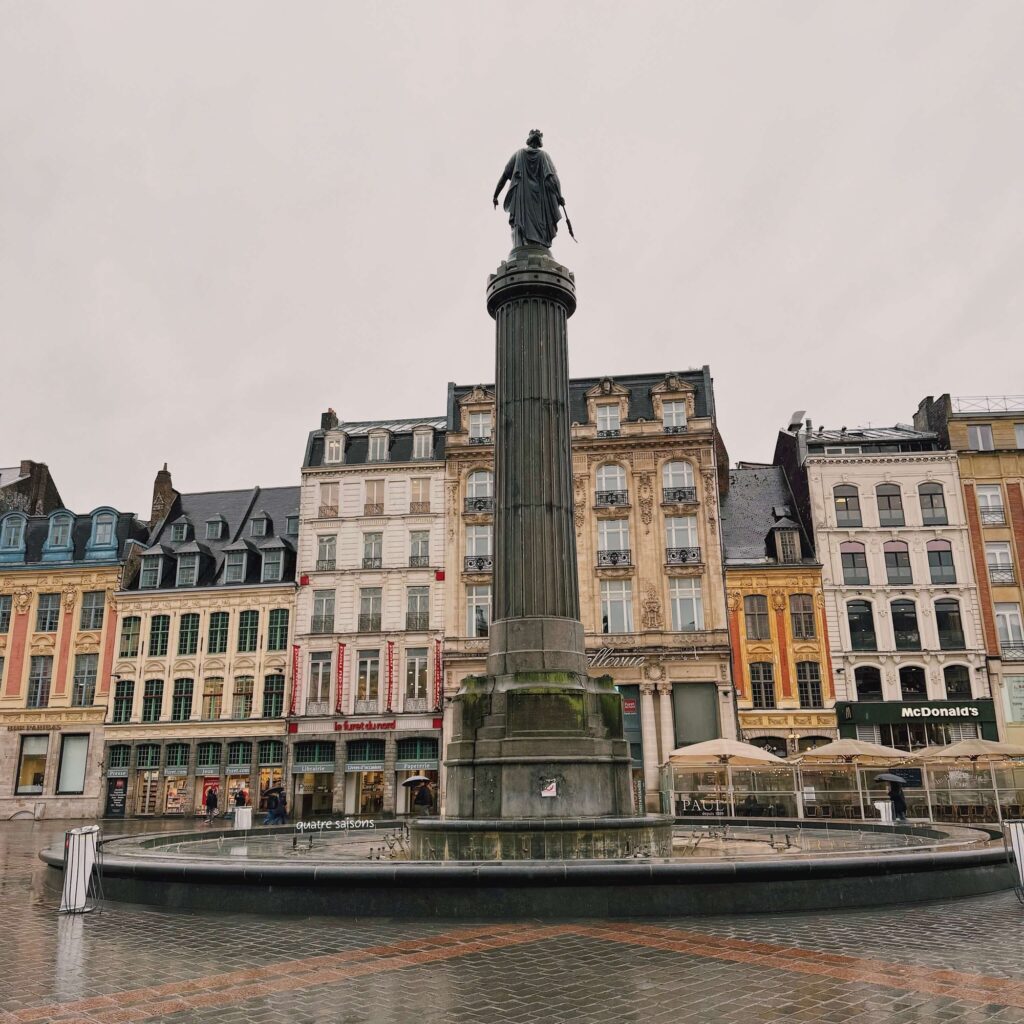 フランス北部の街リールのグランプラス
