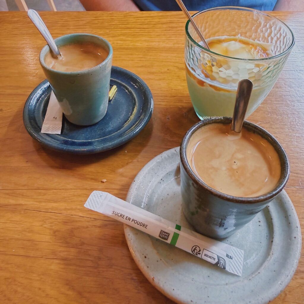 フランス南西部、スペイン国境近くの村ヴィルフランシュ・ド・コンフランのレストランLe Patio