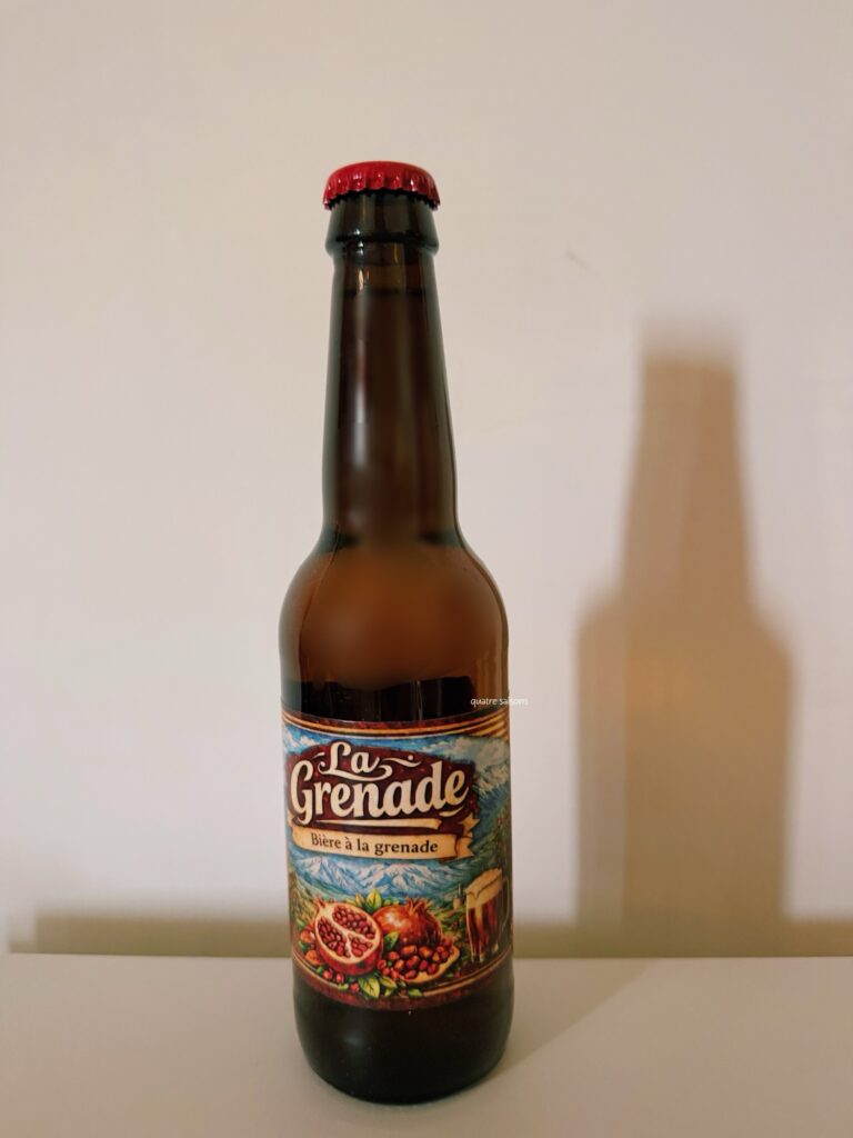 フランス南西部、スペイン国境近くの村ヴィルフランシュ・ド・コンフランのお店、COEUR DU SUD
