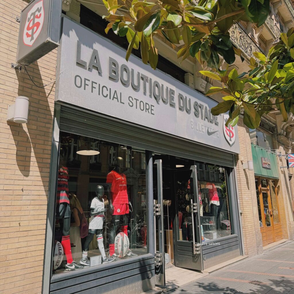 トゥールーズのラグビーチームグッズのお店Boutique - Stade Toulousain Rugby