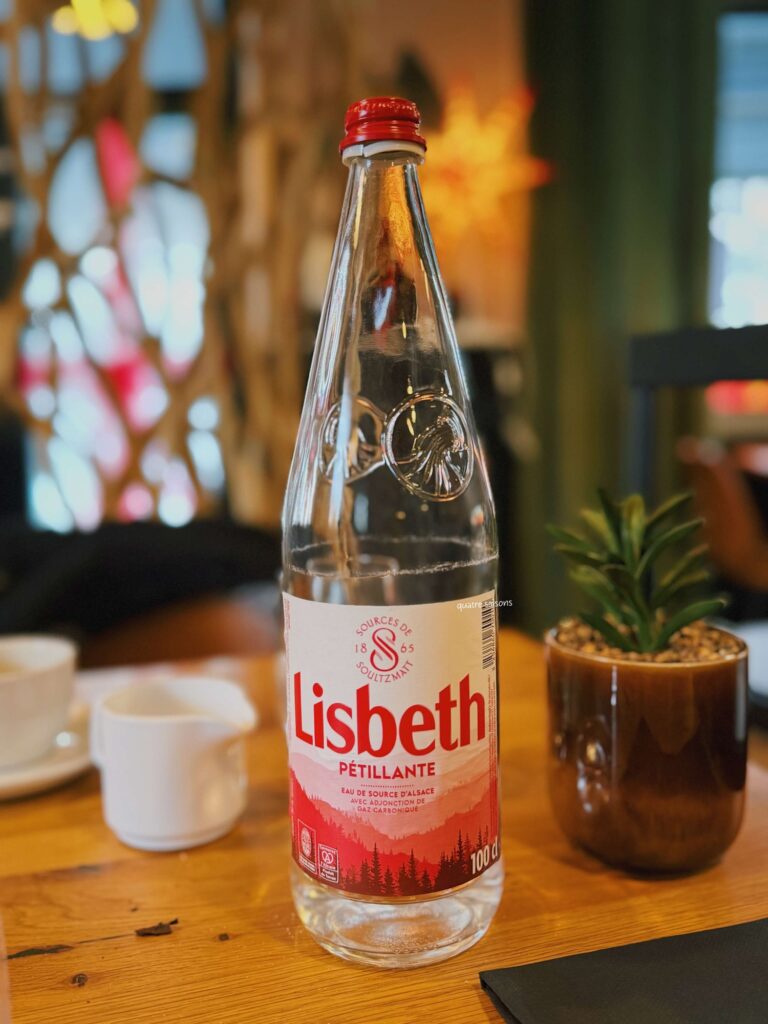 アルザスのミネラルウォーターLisbeth(リスベットゥ)